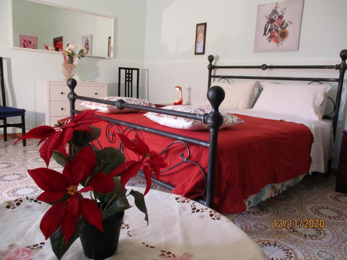 Resort Giardino Degli Aranci - Casa Lisca Баронисси Экстерьер фото