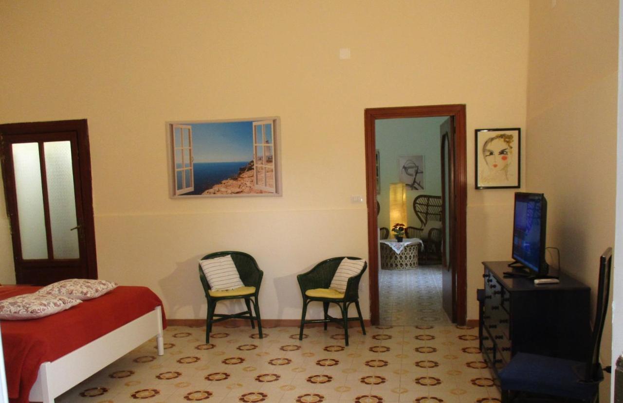 Resort Giardino Degli Aranci - Casa Lisca Баронисси Экстерьер фото